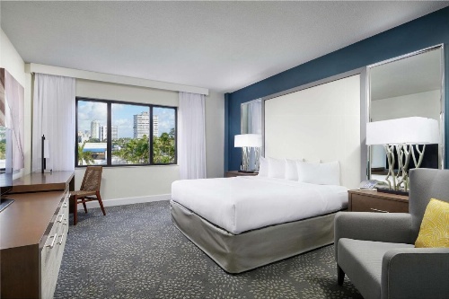 Bahia Mar Fort Lauderdale Beach- A DoubleTree By Hilton image 18